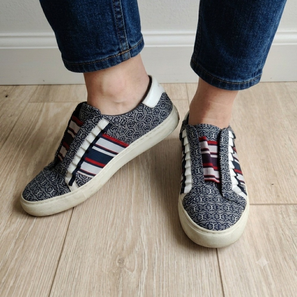 Tory Sport Women Ruffle Sneakers 8.5 Navy White Striped Jacquard Slip On Low Top